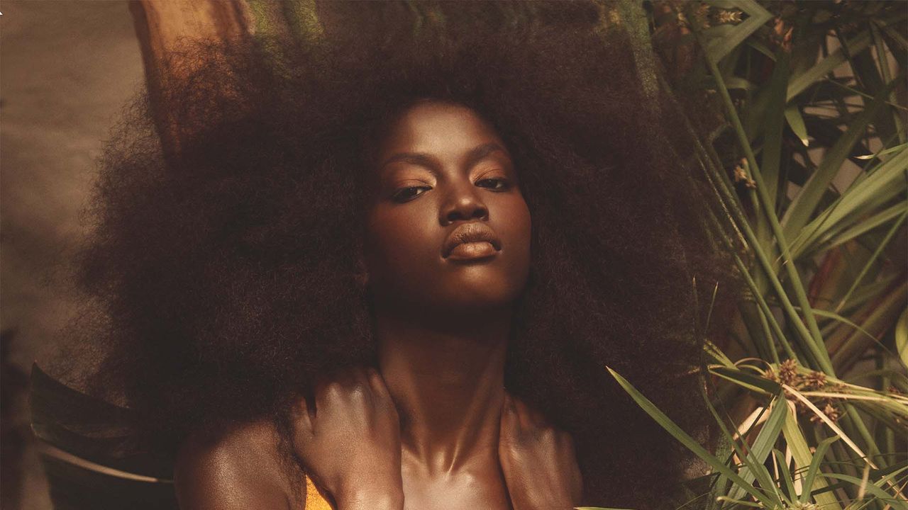 8 Shimmering Body Oils To Enhance Your Glow This Summer | British Vogue 8 Shimmering Body Oils To Enhance Your Glow This Summer | British Vogue